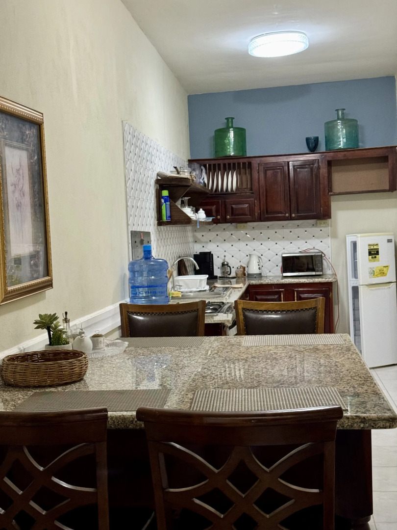 Вилла Breezy Castle с 3 Улучшенными Номерами с Видом на Море и Частным Бассейном