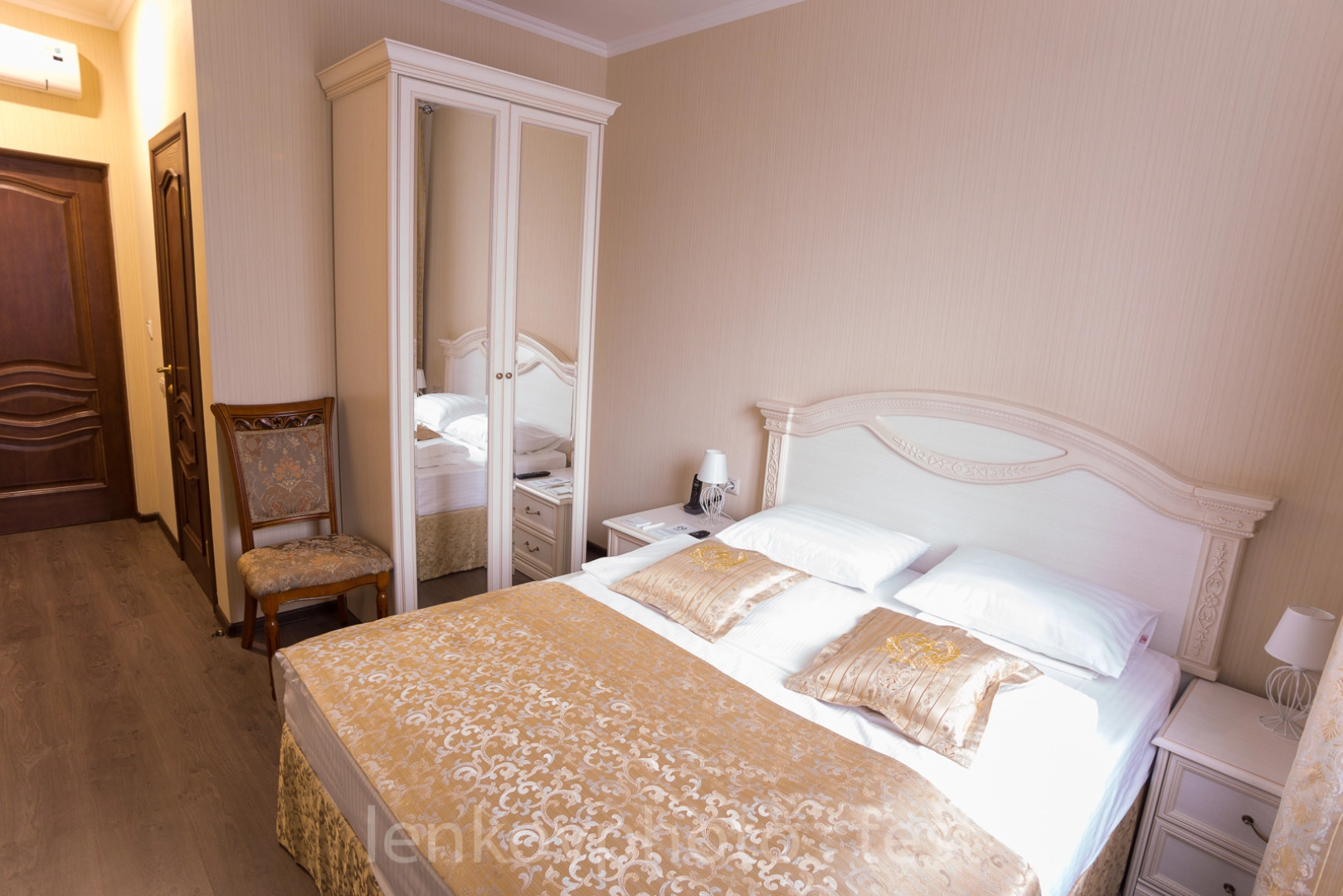 Отель Валенсия