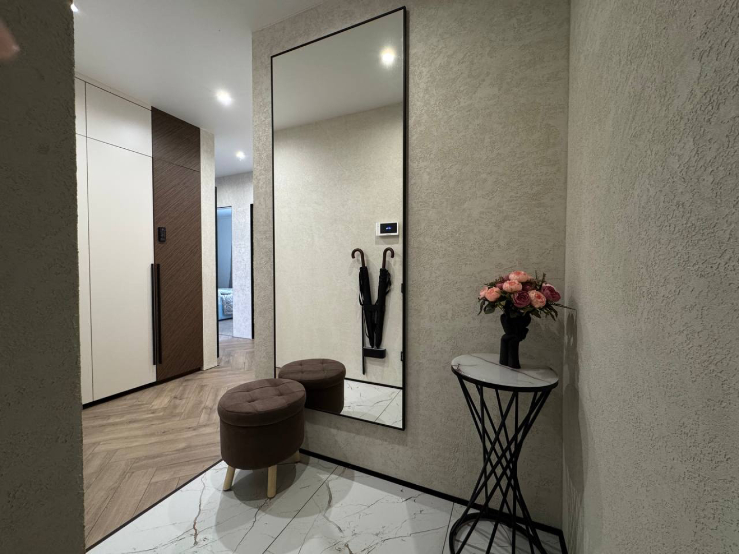 Апартаменты ДзенХоум Премьер 99