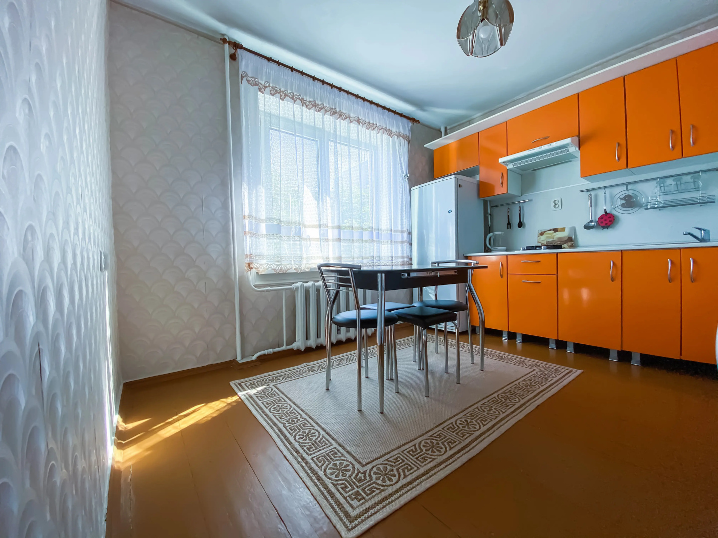 Квартира Уютная на Жмайлова