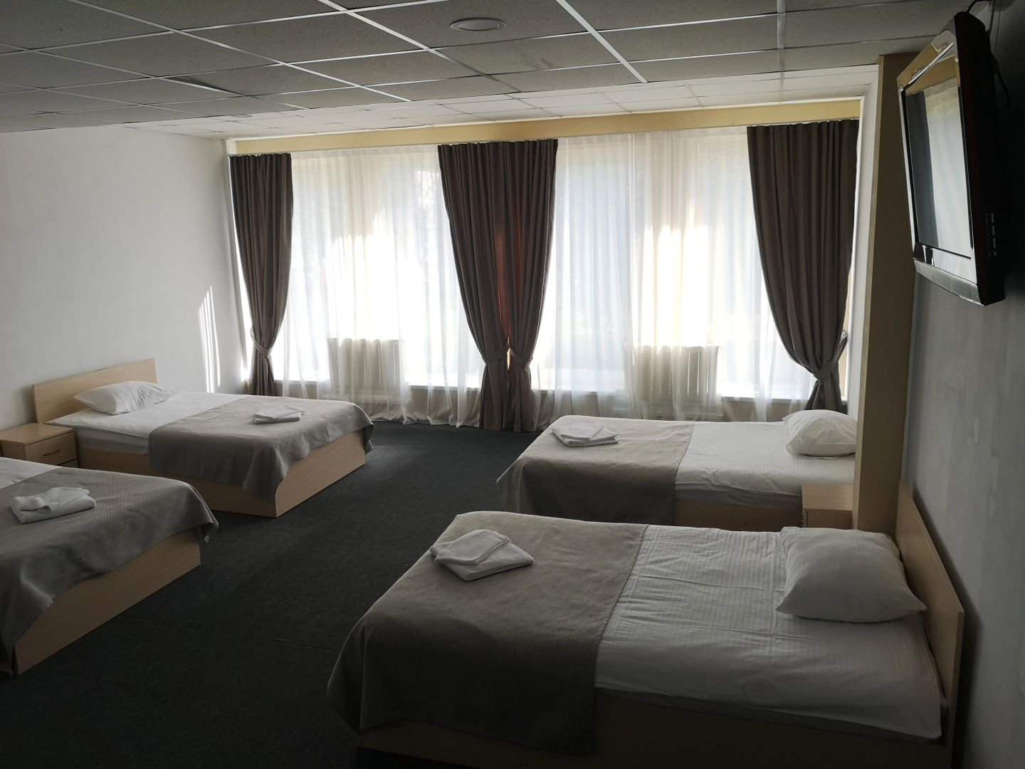 Отель Космос