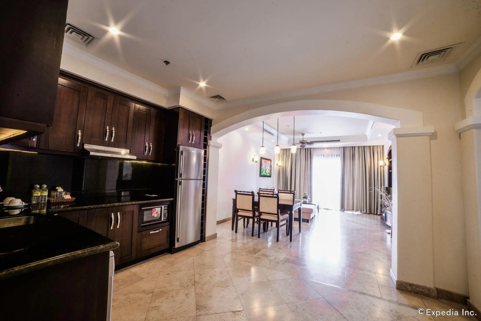 Отель Olalani Resort and Condotel