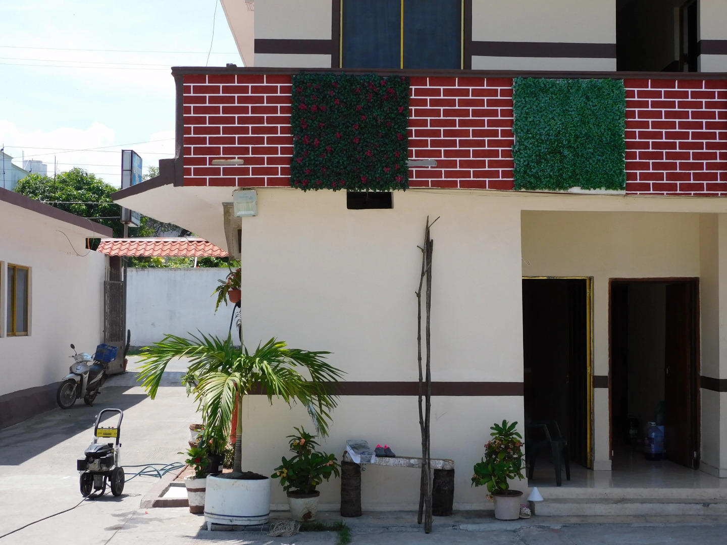 Отель Casa de Huespedes Nayomi By Rotamundos