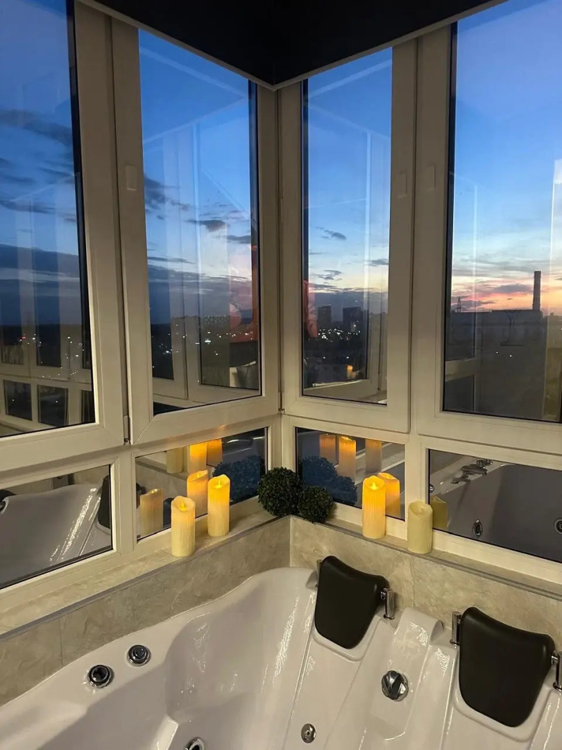 Апартаменты +18 Агат Apart Energy с Панорамным Видом и Джакузи