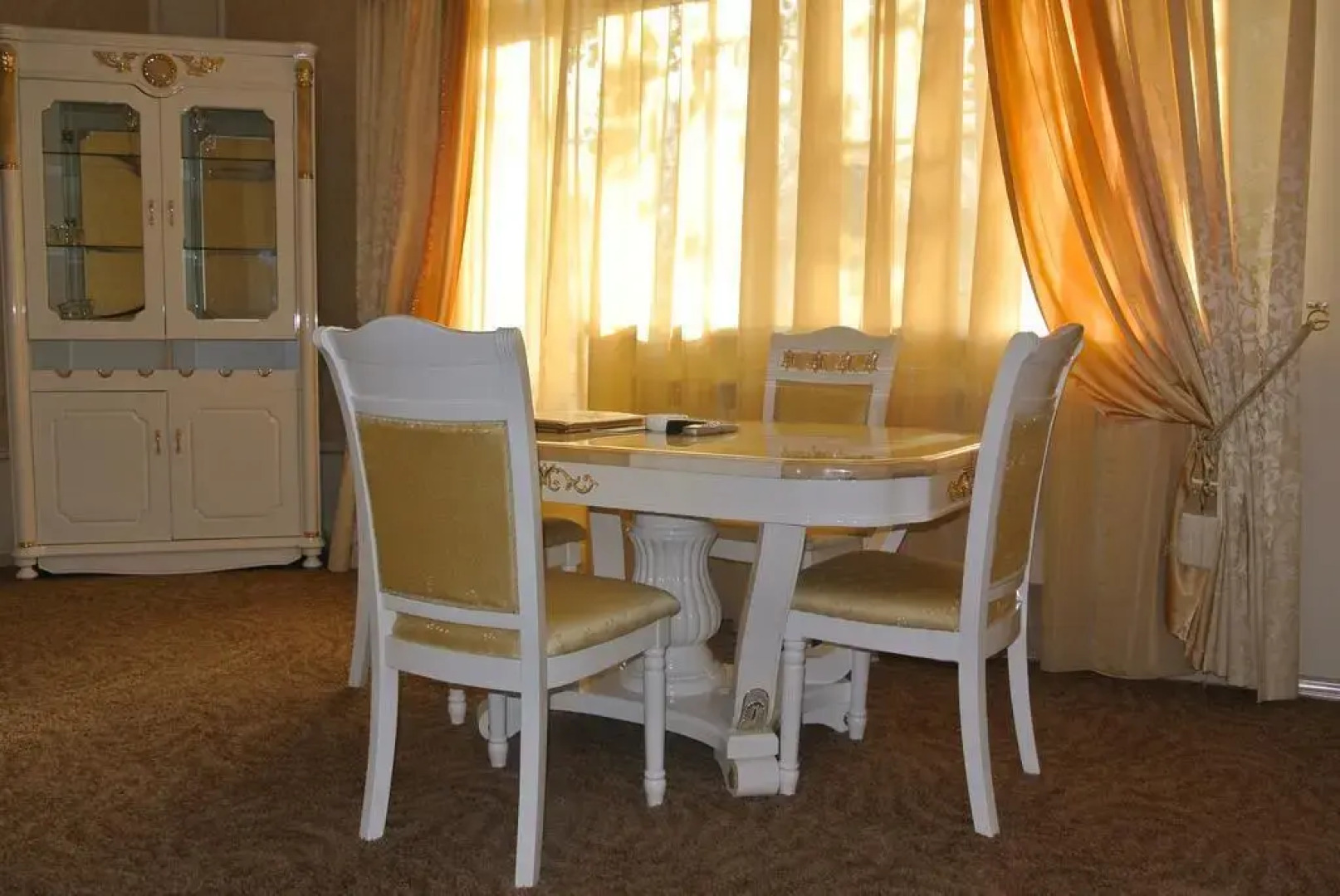 Отель Акрополь