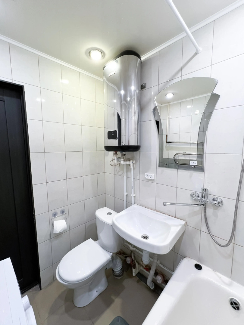 Квартира 2-комнатная на Коминтерна 17