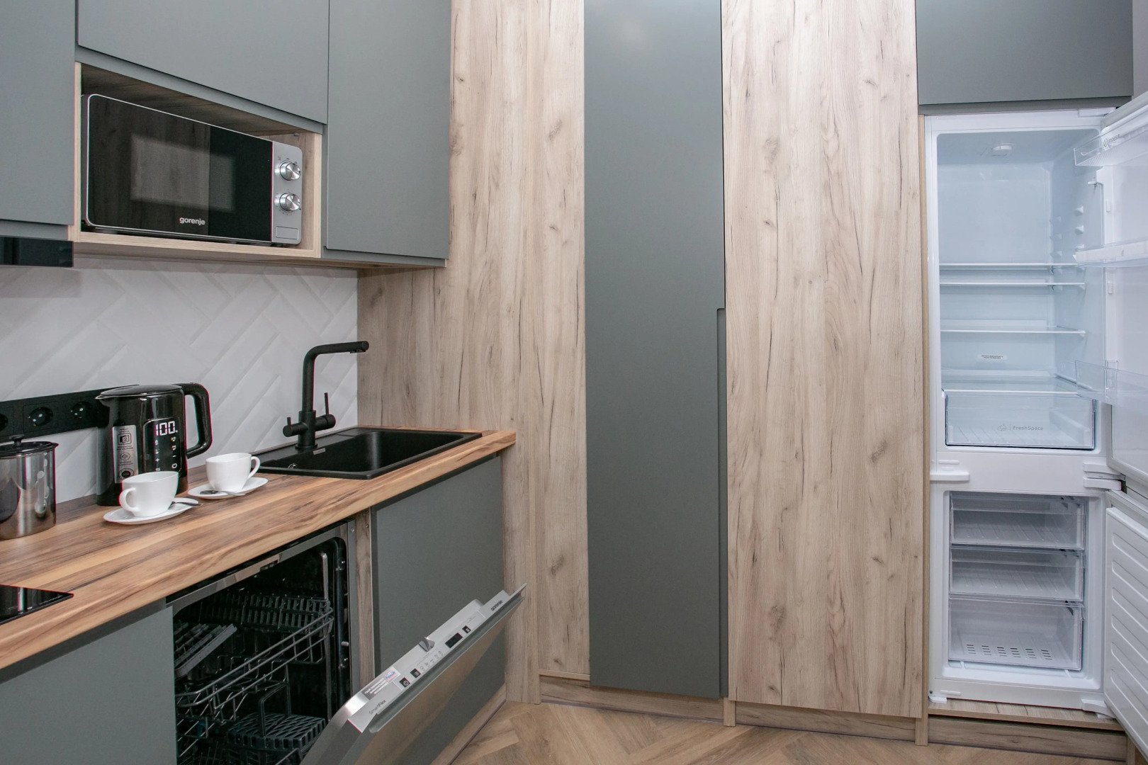 Апартаменты на Ольховой 32к13