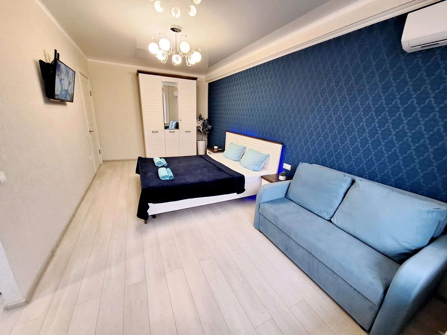 Апартаменты Blue Room от Rooms Apartment
