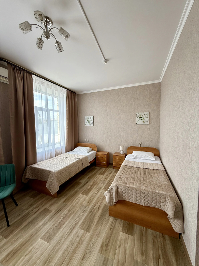 Отель 104 Rooms