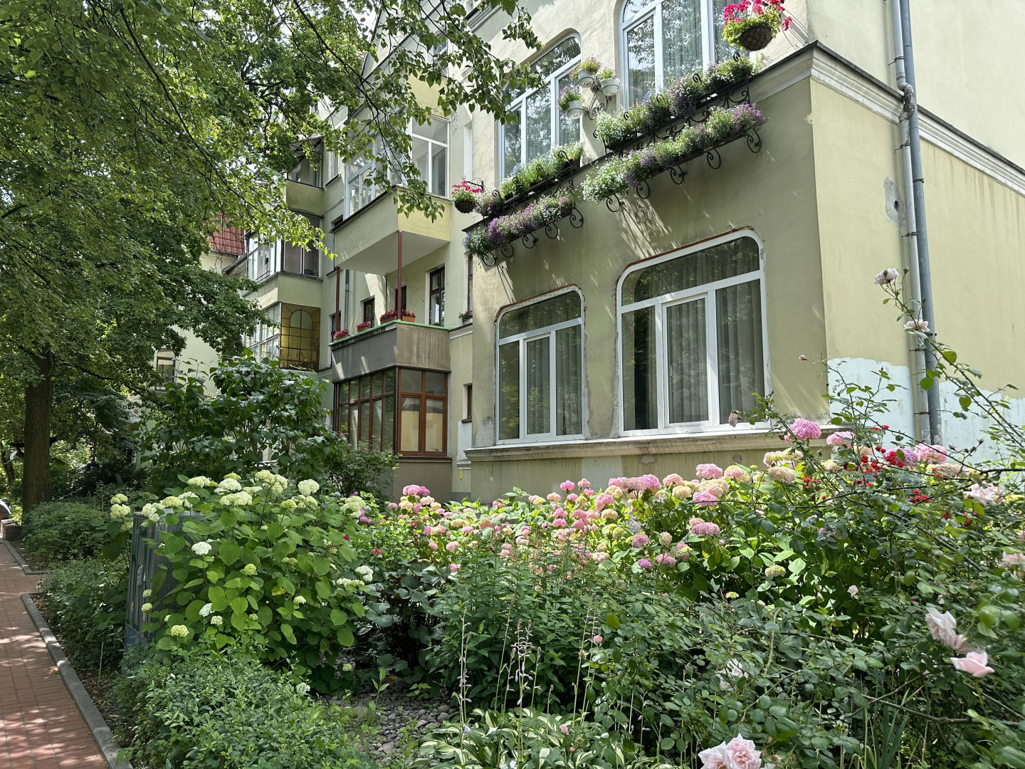 Апартаменты Красная 13