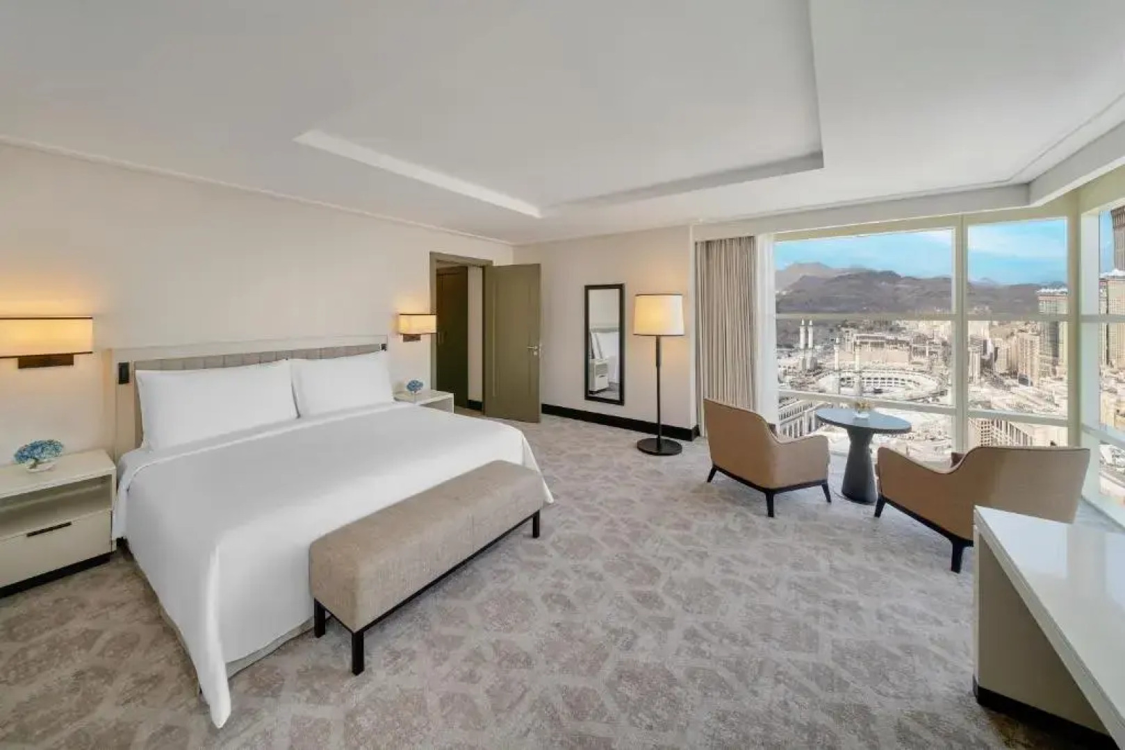 Отель Address Jabal Omar Makkah