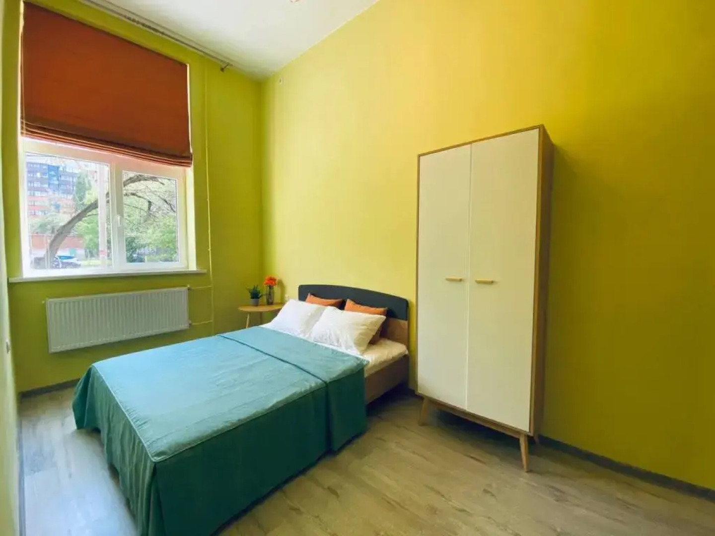 Апартаменты Room-Room Хользунова 39