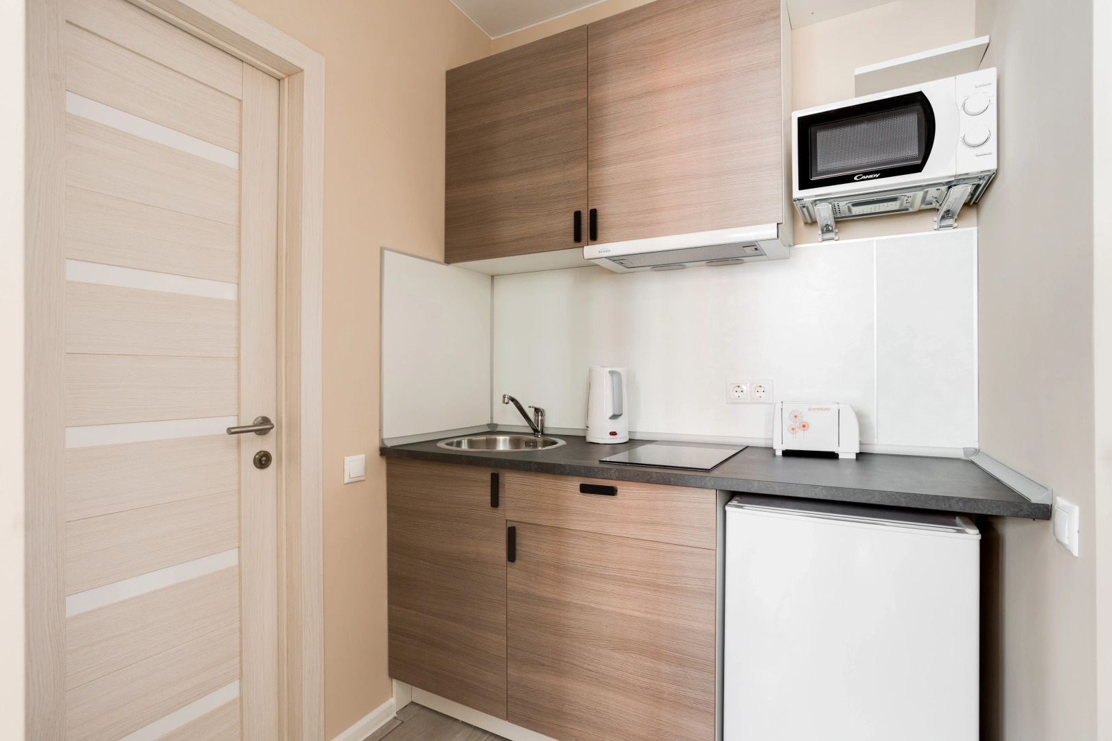 Апартаменты Van Gog Studio от Home24