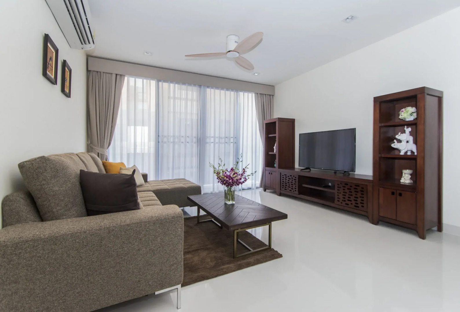 Вилла Laguna Park