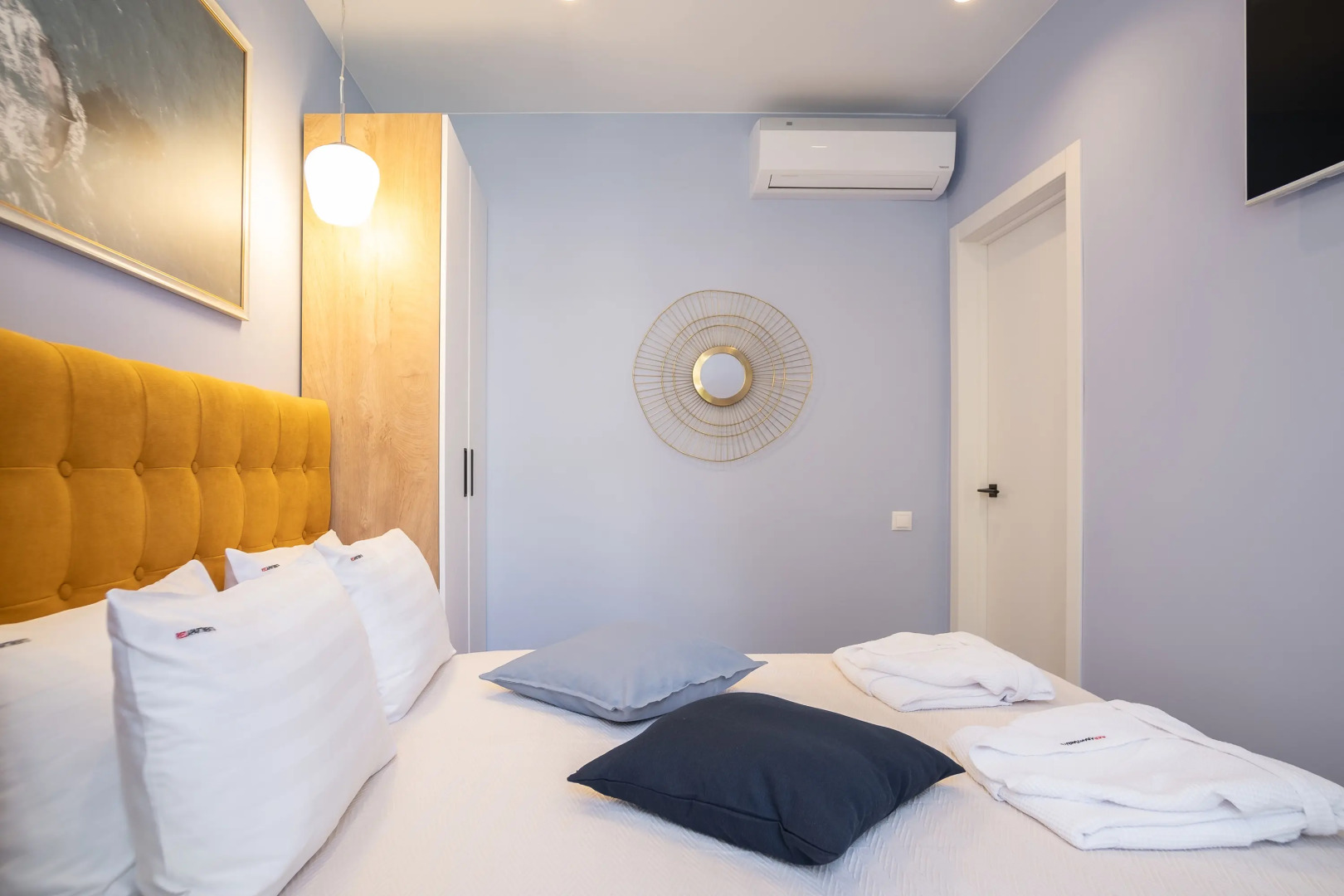 Апартаменты Розмарин Red Apartments Адонис