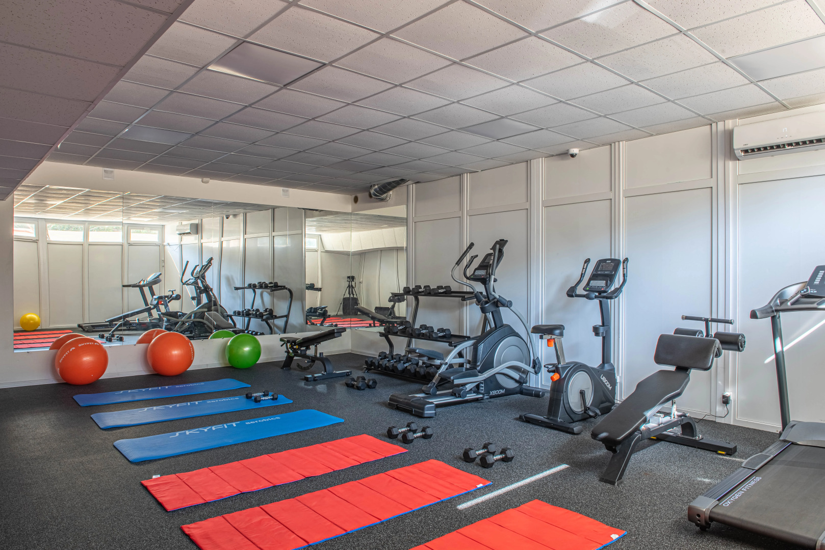 Отель Alean Club Majestic