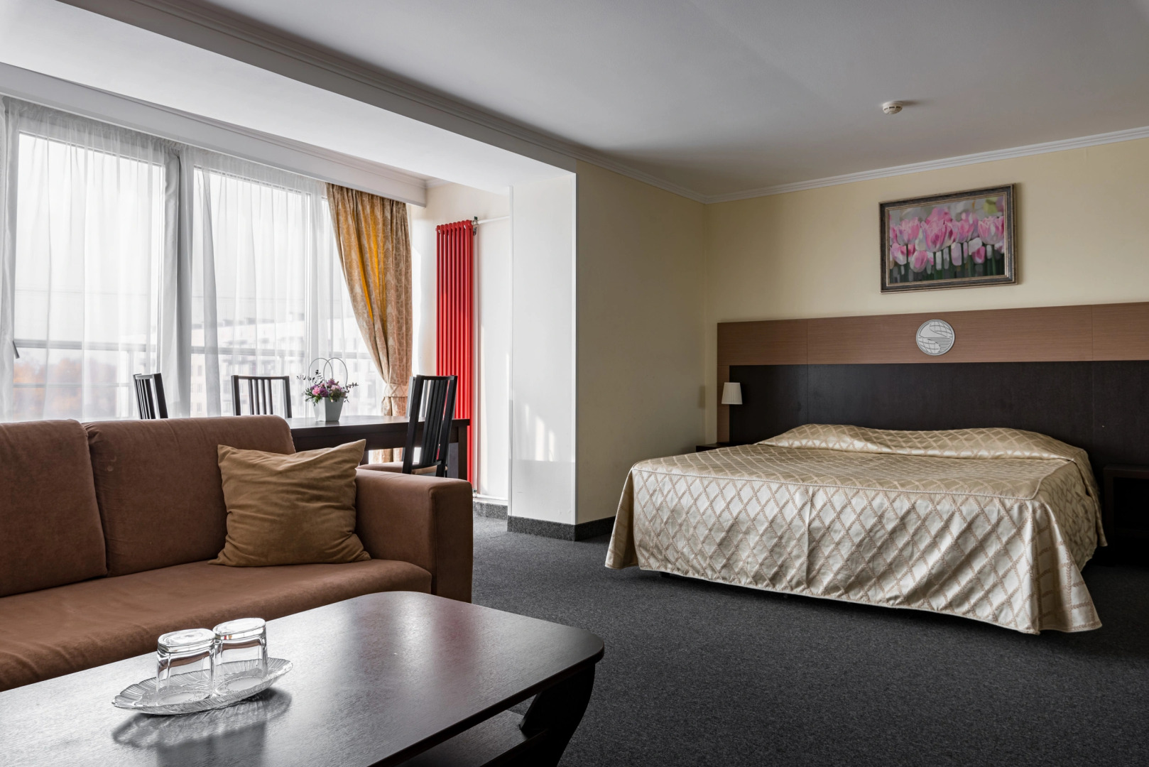 Отель Спутник