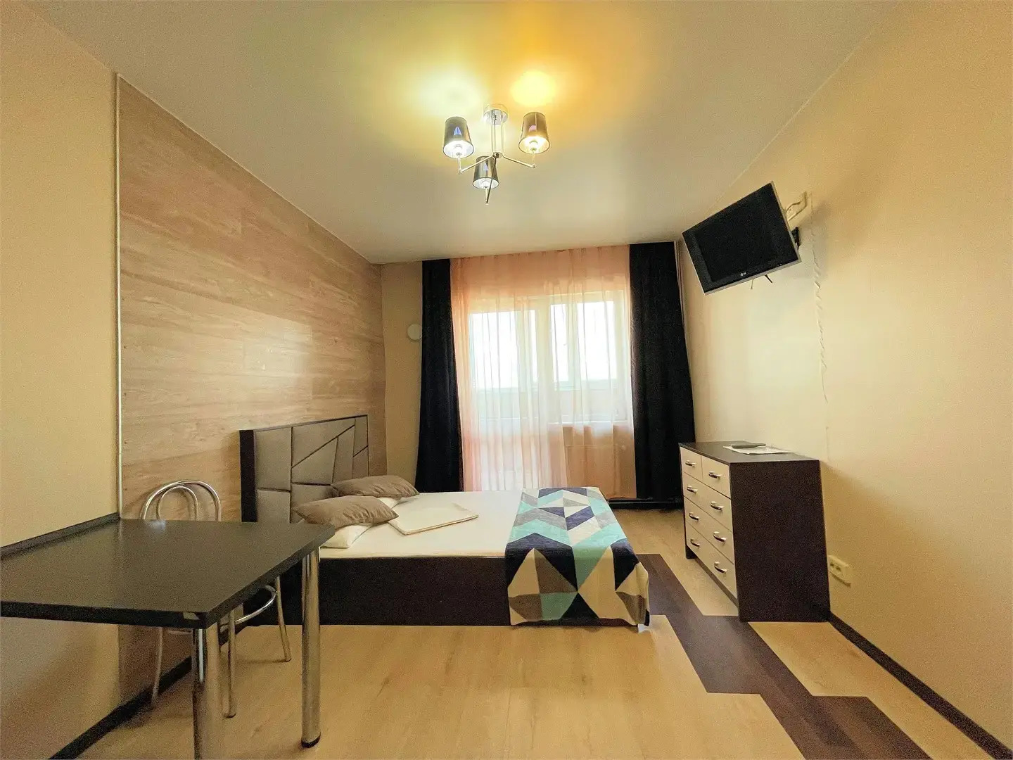 Апартаменты Центр, Вокзал