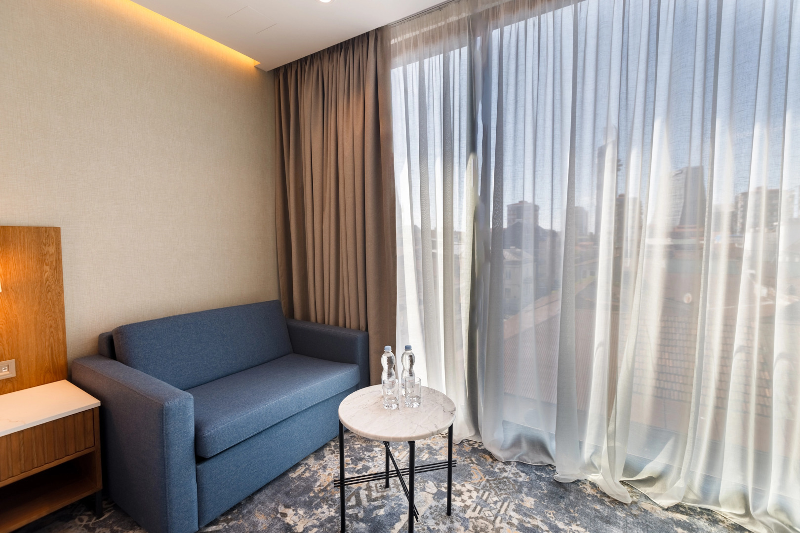 Отель Piazza Epigraph