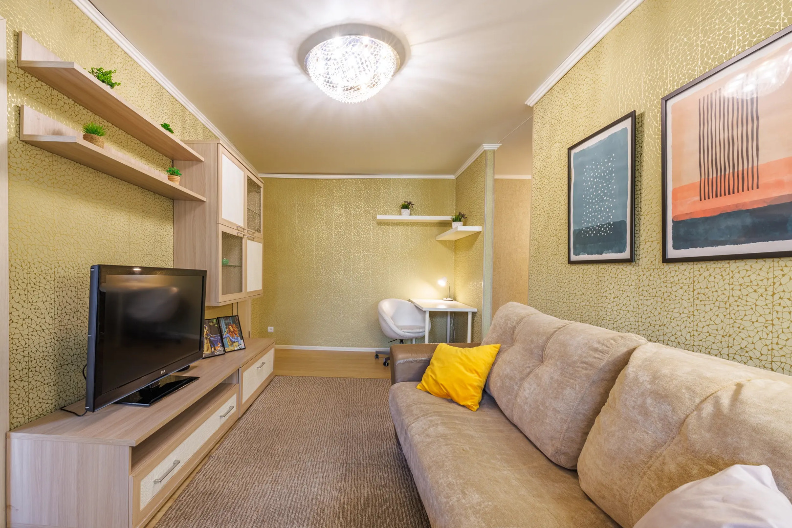 Квартира Двухкомнатная на Фридриха Энгельса