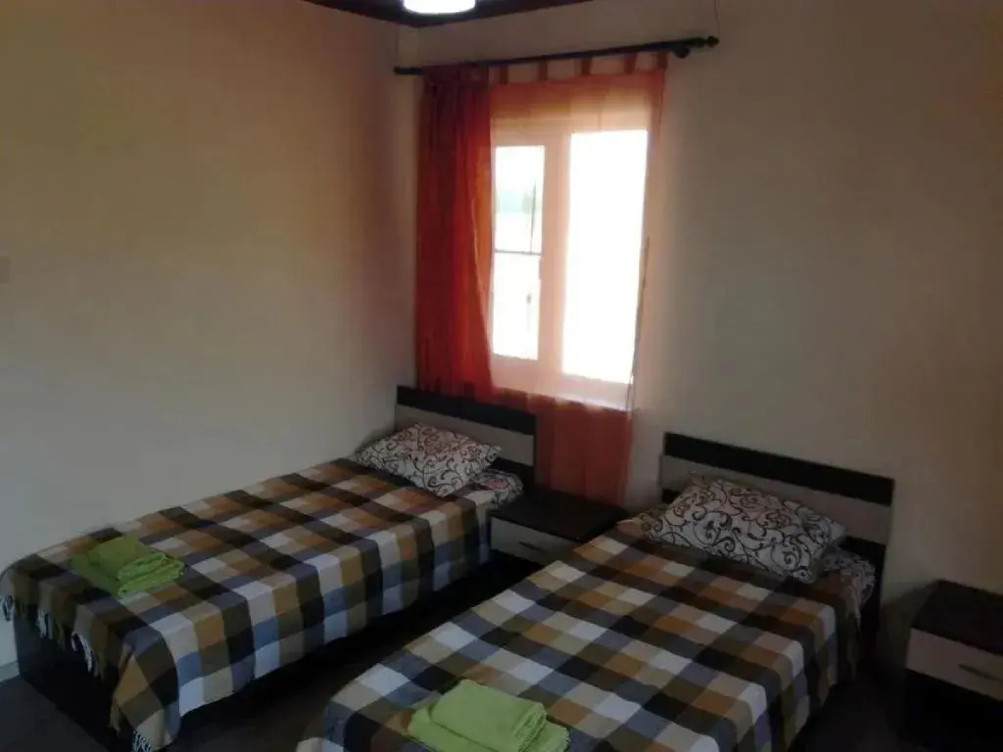 Меблированные Комнаты на Улице Мира 42Б