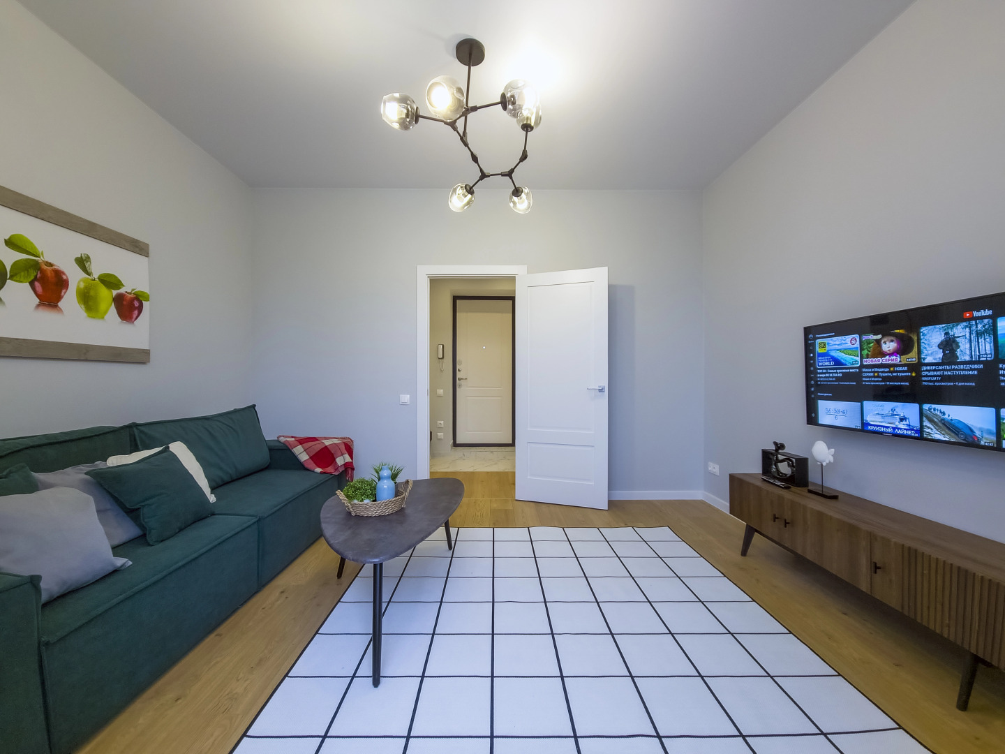 Апартаменты GoldenRing-Apartments, Свободы 52