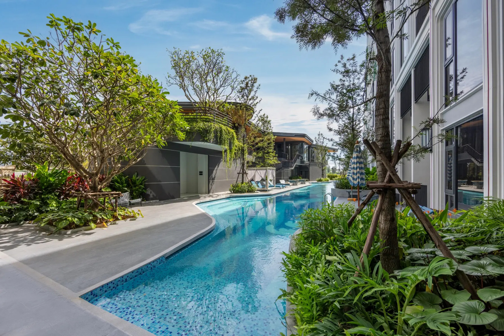 Апарт-отель Bellevue Lagoon Premium by TropicLook