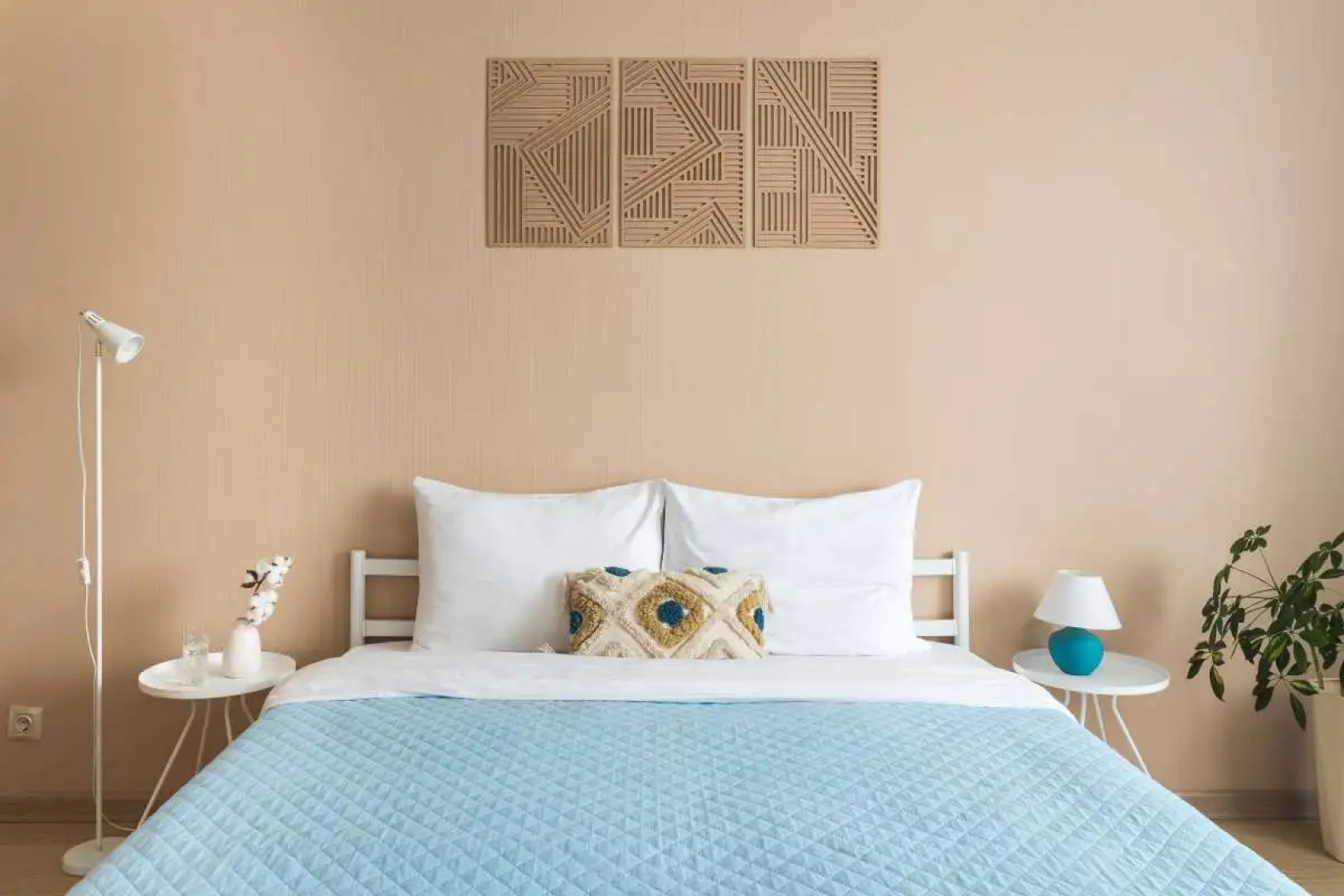 Апартаменты двухкомнатные с Видом на Привокзальную Площадь Hygge Karelia