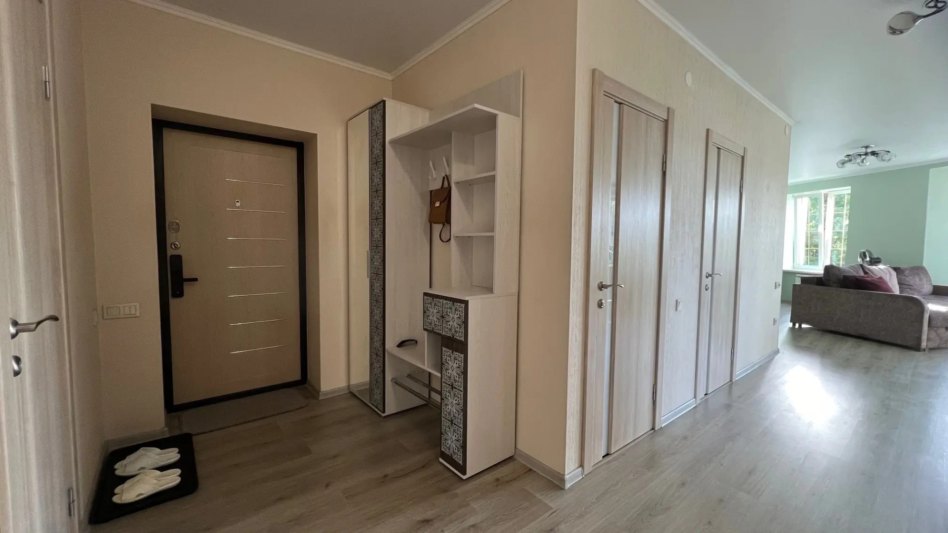 Апартаменты на Краснофлотской с видом на замок