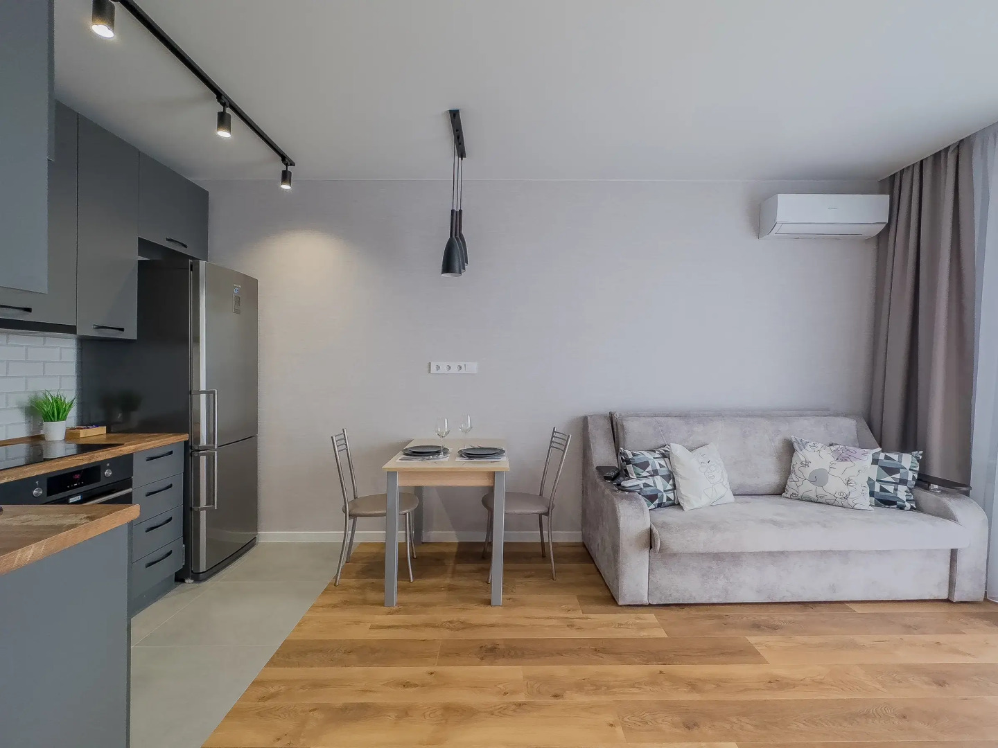 Апартаменты в ЖК Романов с видом на город