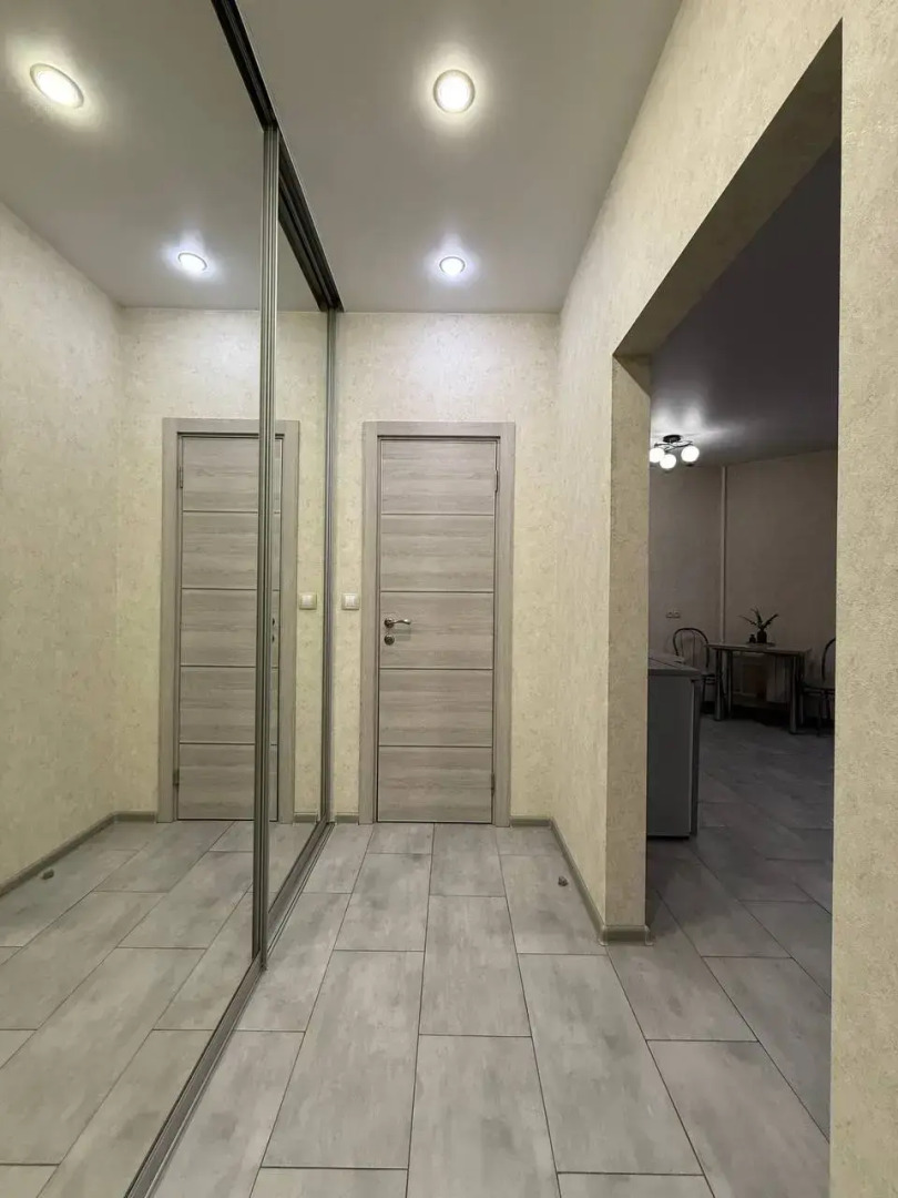 Квартира рядом с ЛДС