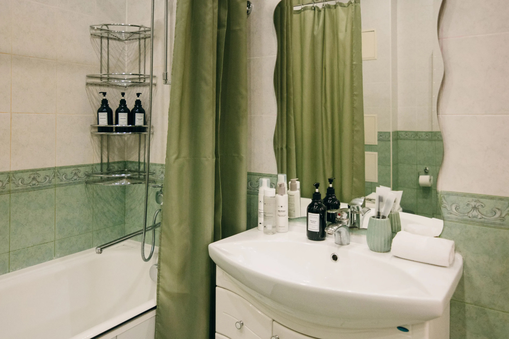 Квартира Современная с двумя спальнями!