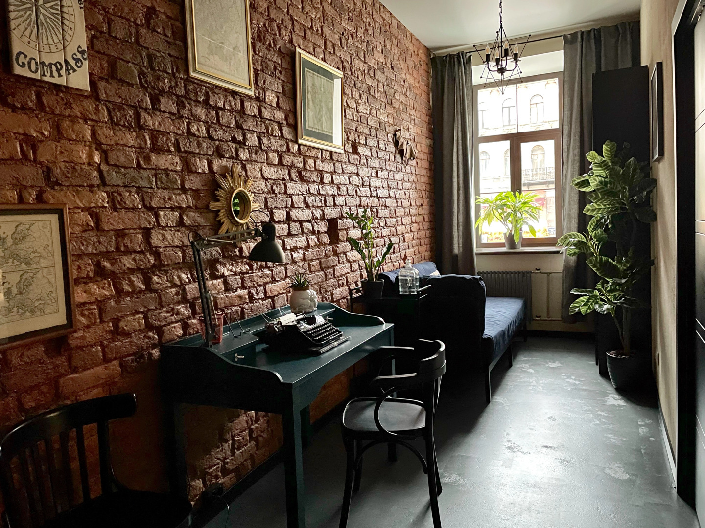 Квартира Энигма с видом на Невский в шаге от Московского вокзала