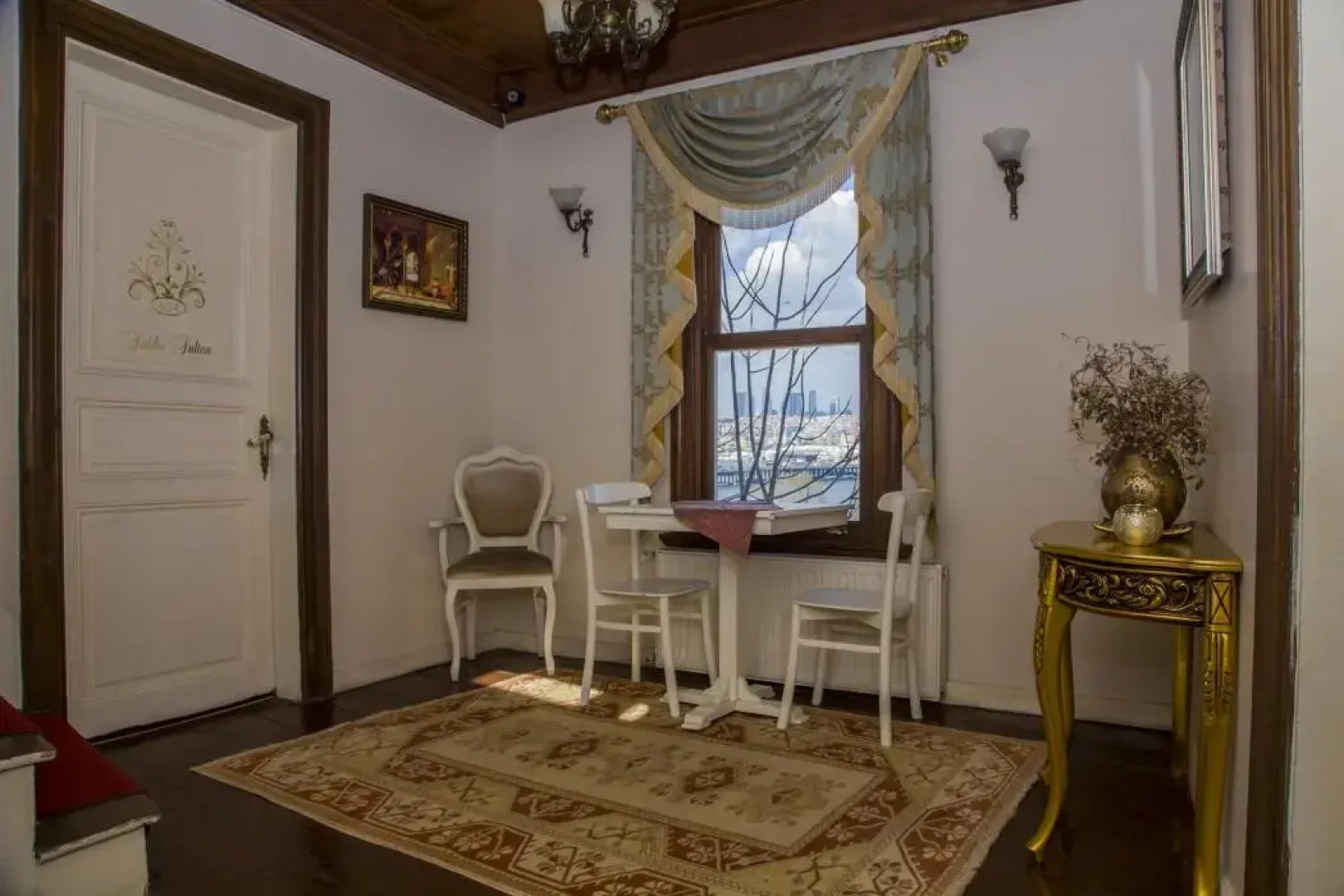 Отель HHK Hotel