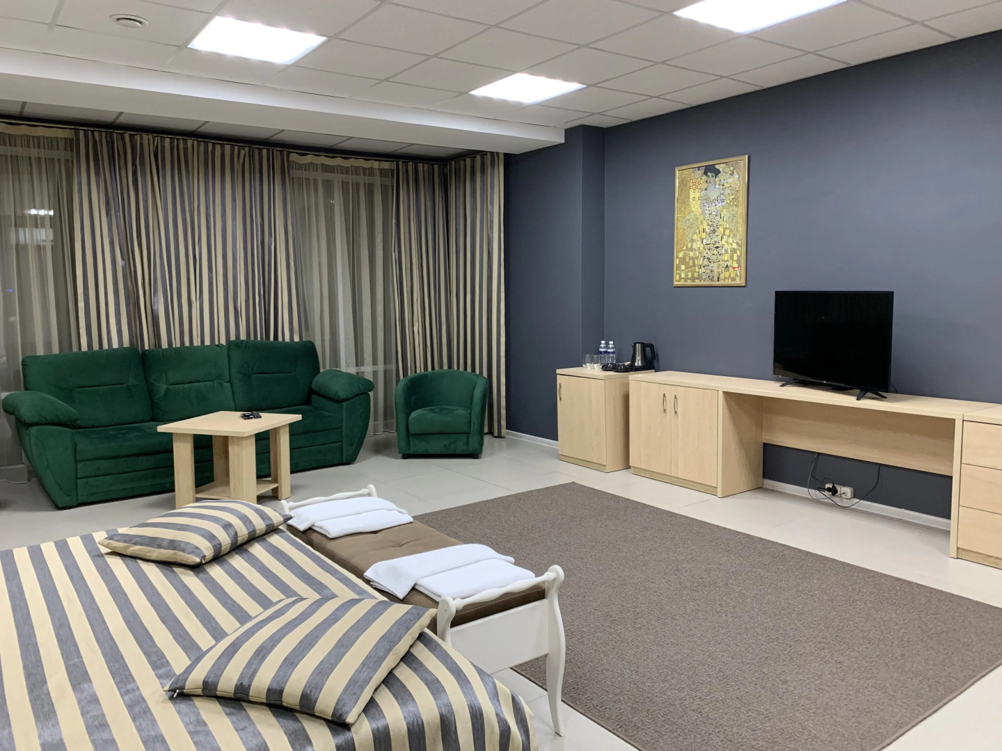 Отель Business Hall