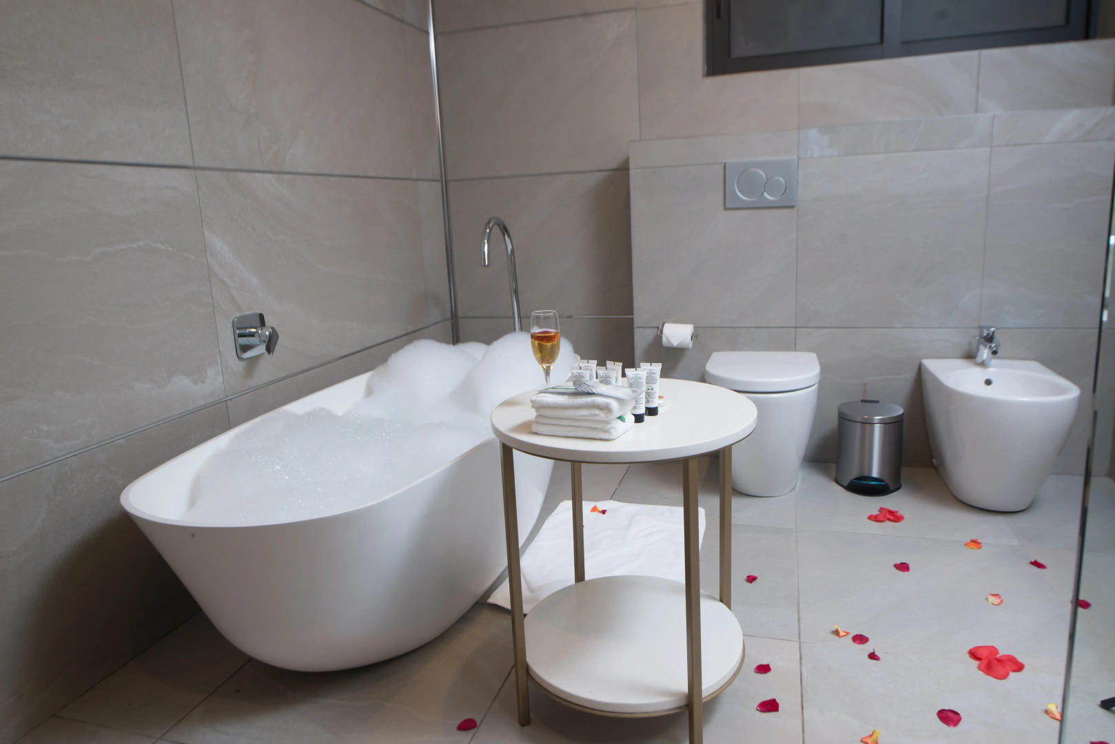 Отель Sunbird Waterfront