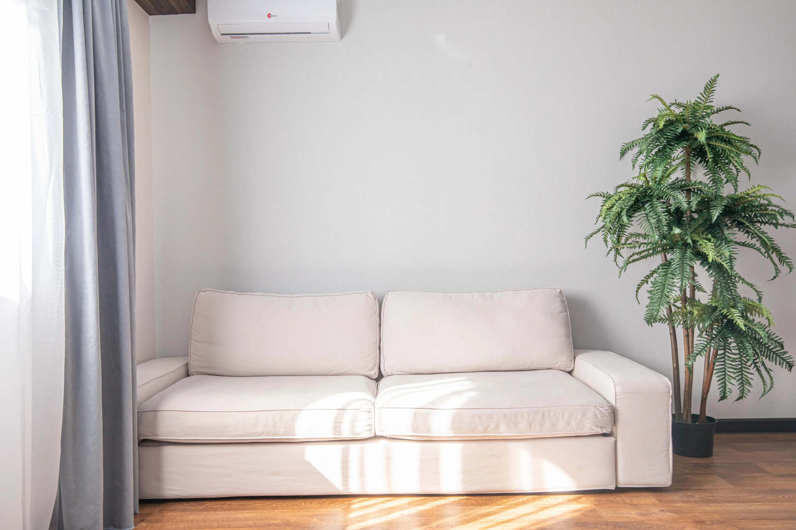 Апартаменты Космонавтов 35/20б