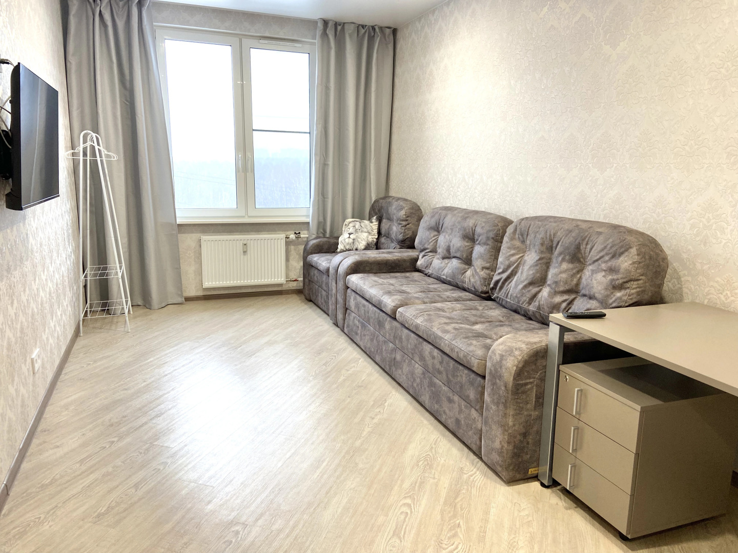 Квартира Большая двухкомнатная у метро Пионерская