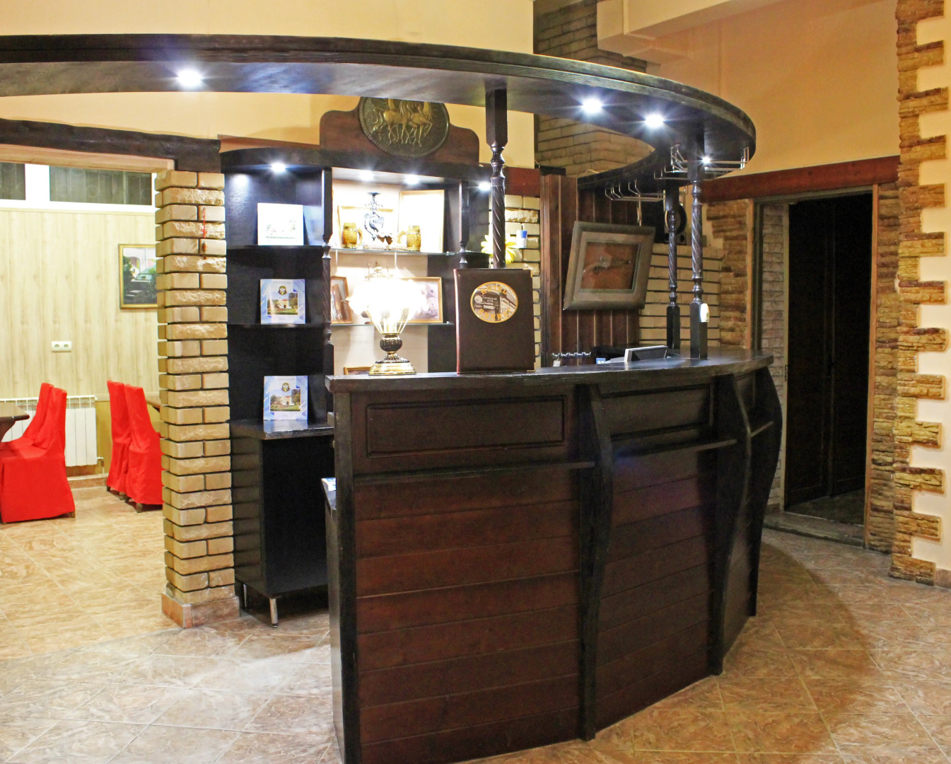 Отель Викинг