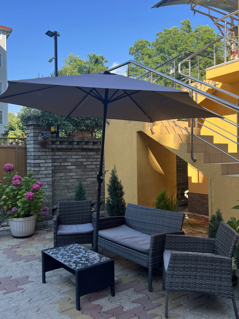 Меблированные комнаты Надежда rooms