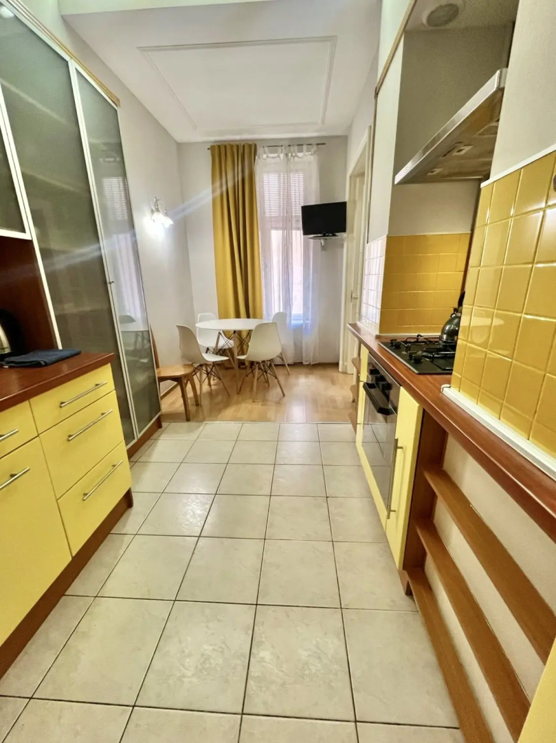 Апартаменты на Большой Конюшенной 3