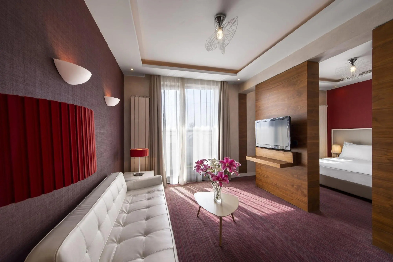 Отель Crystal Hotel Belgrade