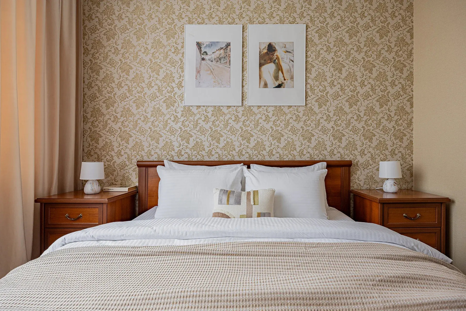 Апартаменты в центре на улице Студеная 68а Сова-Дом