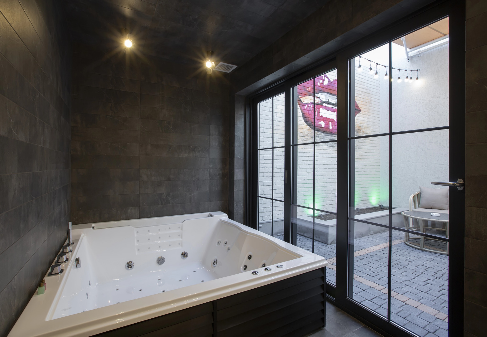 Отель Green Palace