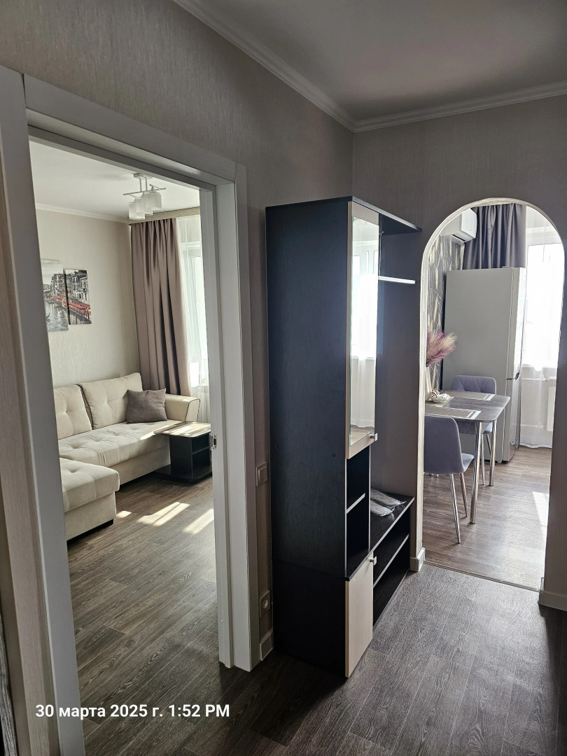 Квартира с новым ремонтом недалеко от ж/д вокзала и автостанции