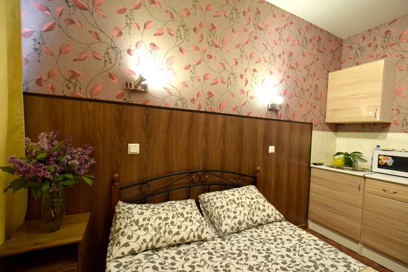 Мини-Отель Петрополь