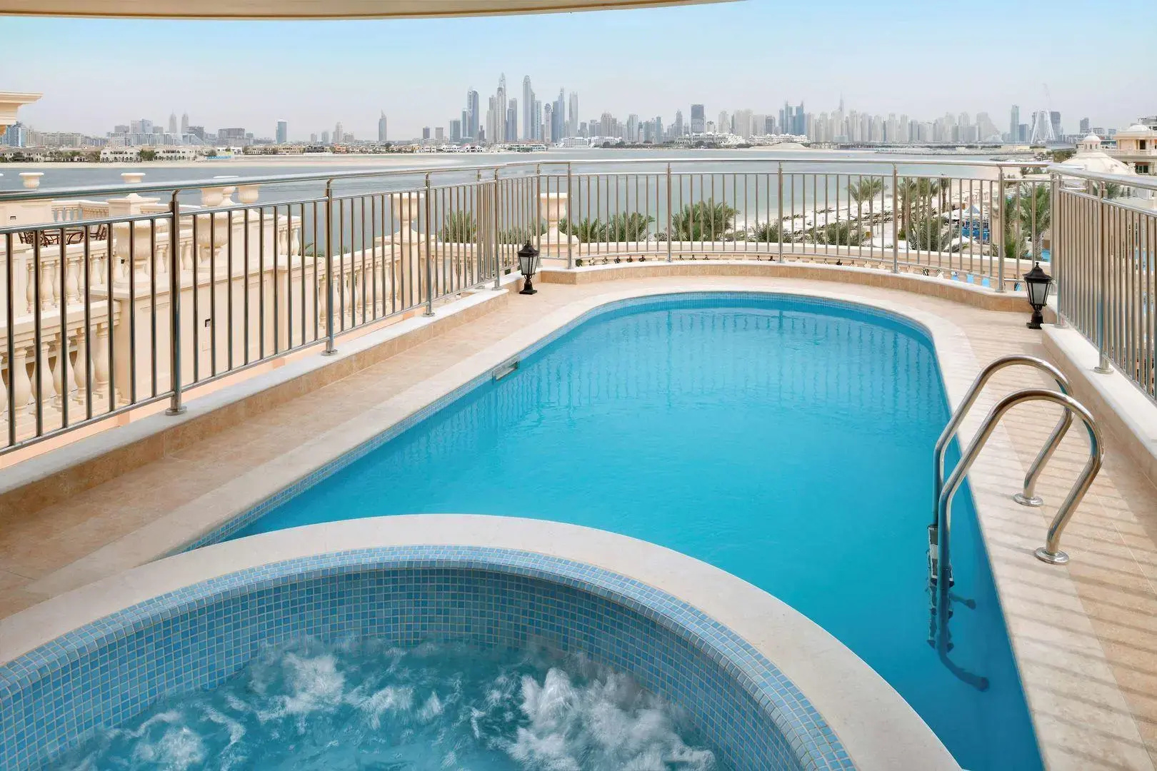 Отель Kempinski Hotel & Residences Palm Jumeirah