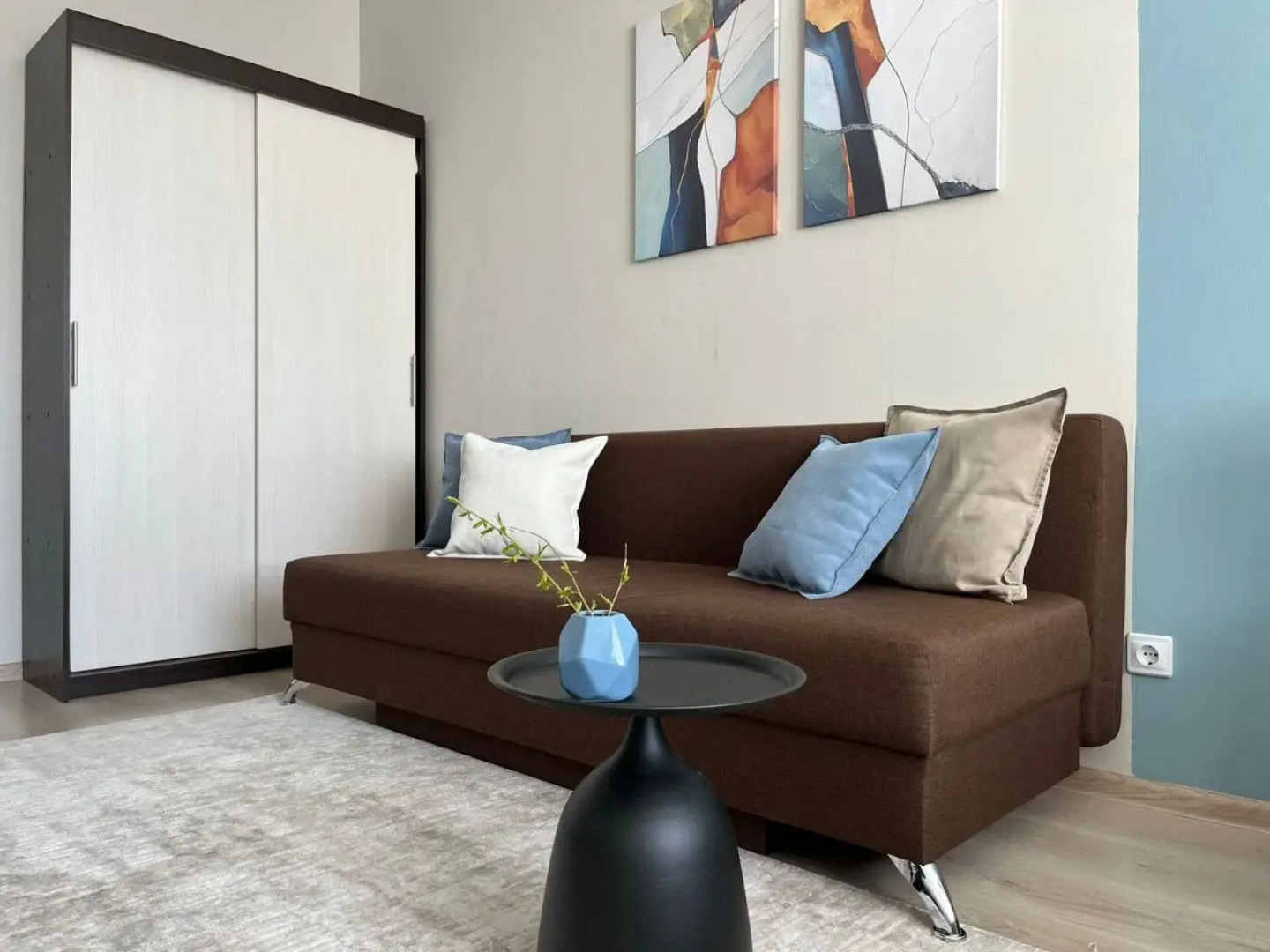 Апартаменты на Революции 52Б