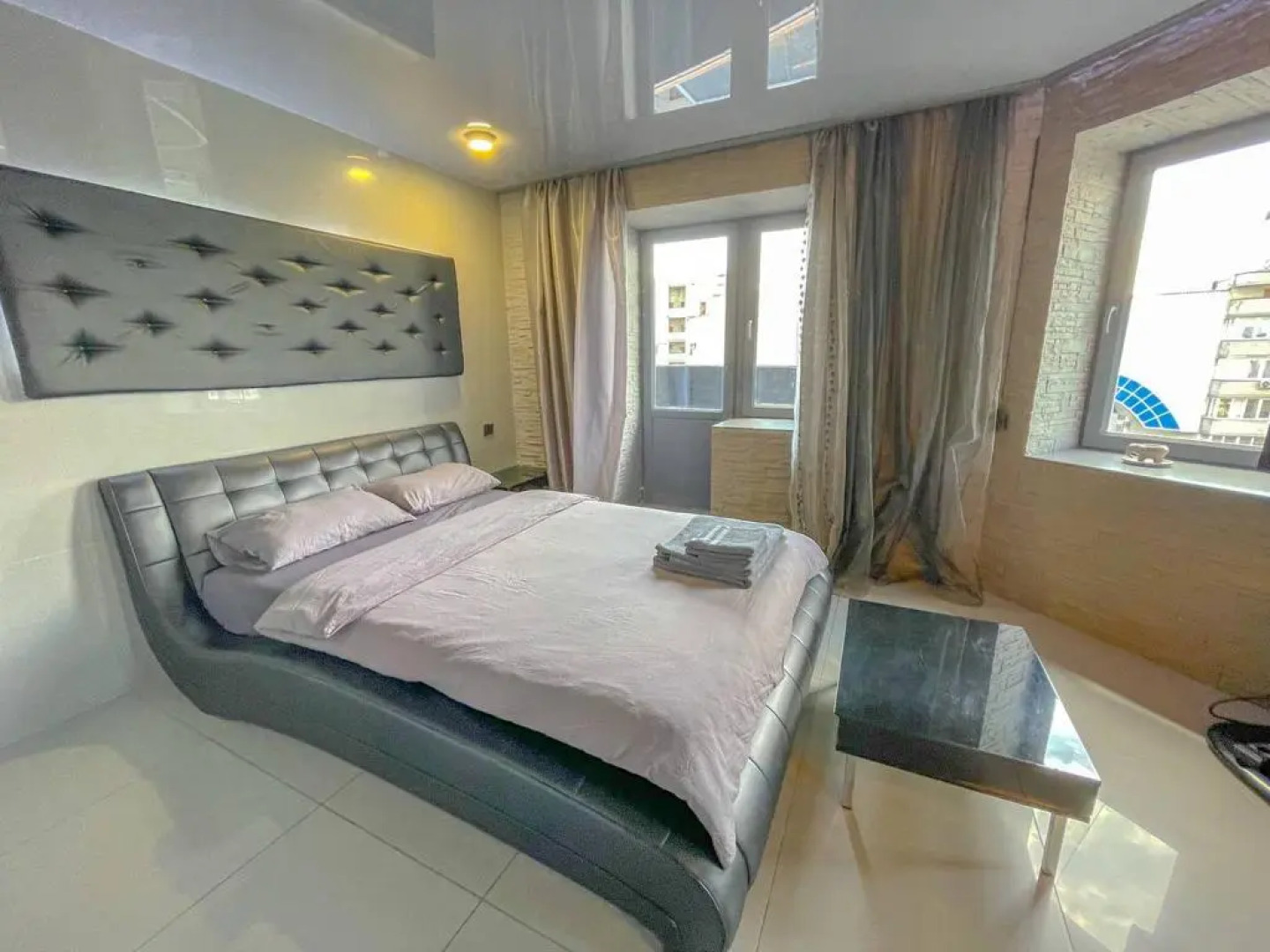 Апартаменты Московский проспект 110л