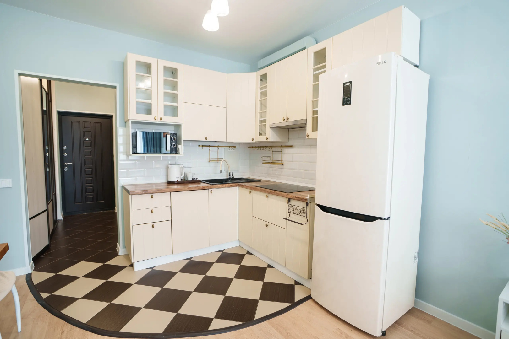 Квартира Inndays Apartments 2-й Восточный Проезд 4
